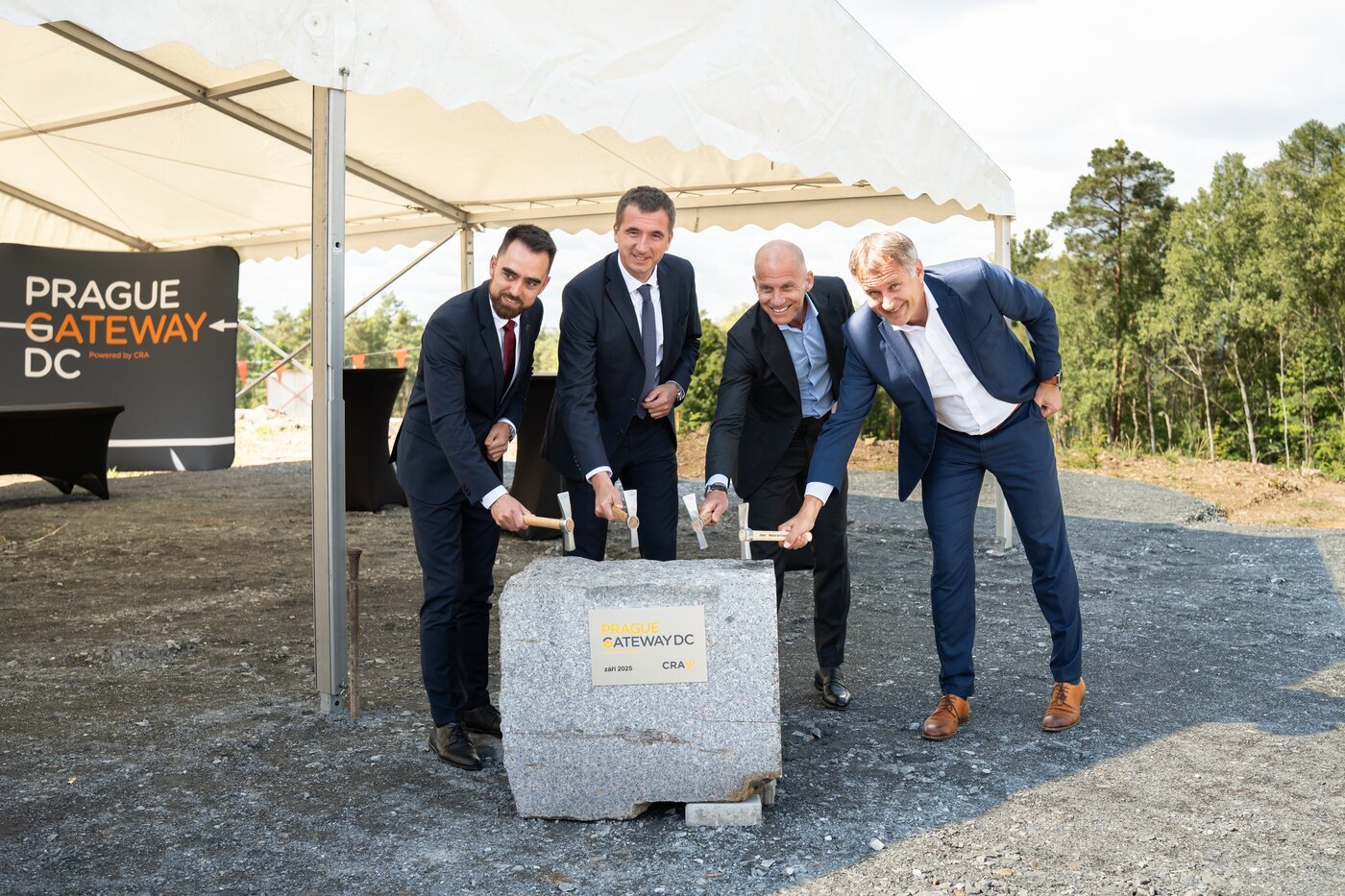 CRA slavnostně odstartovaly výstavbu Prague Gateway DC, největšího regionálního datového centra
